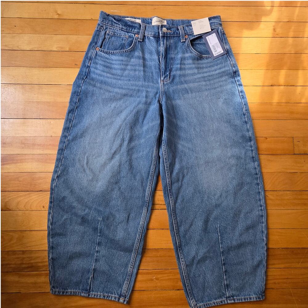 Women High-Rise Easy Barrel Jeans - Universal Thread Medium Wash 10P NWT